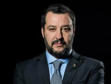 Μ.Σαλβίνι σε μετανάστες: «Τέλος η εκμετάλλευση των Ιταλών - Λουκέτο στα μαγαζιά σας μετά τις 9 μμ για λόγους ασφαλείας»